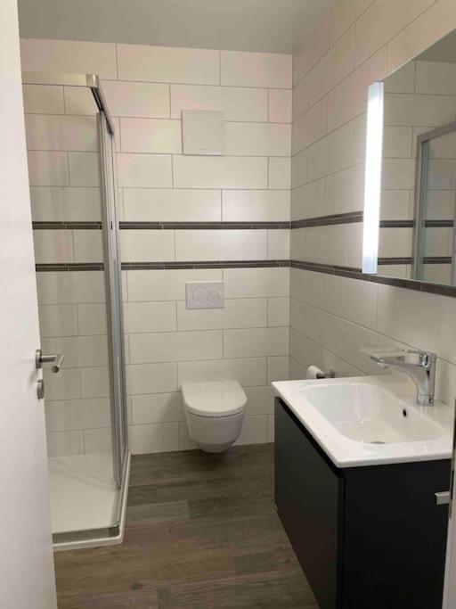 Proche Lausanne: Studio Bien Equipe Apartamento Prilly Exterior foto